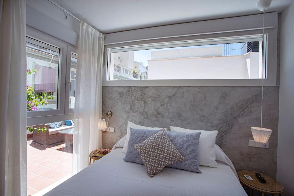 Mini Hotel In The Heart Of Sevilla For Exclusive Usage Exterior photo