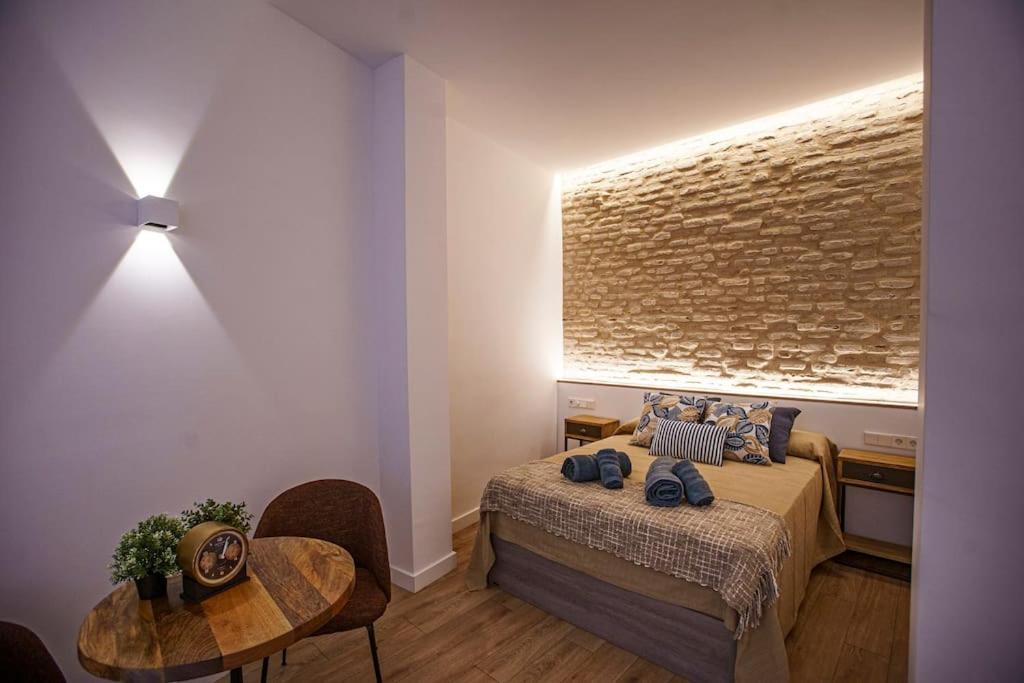 Mini Hotel In The Heart Of Sevilla For Exclusive Usage Exterior photo